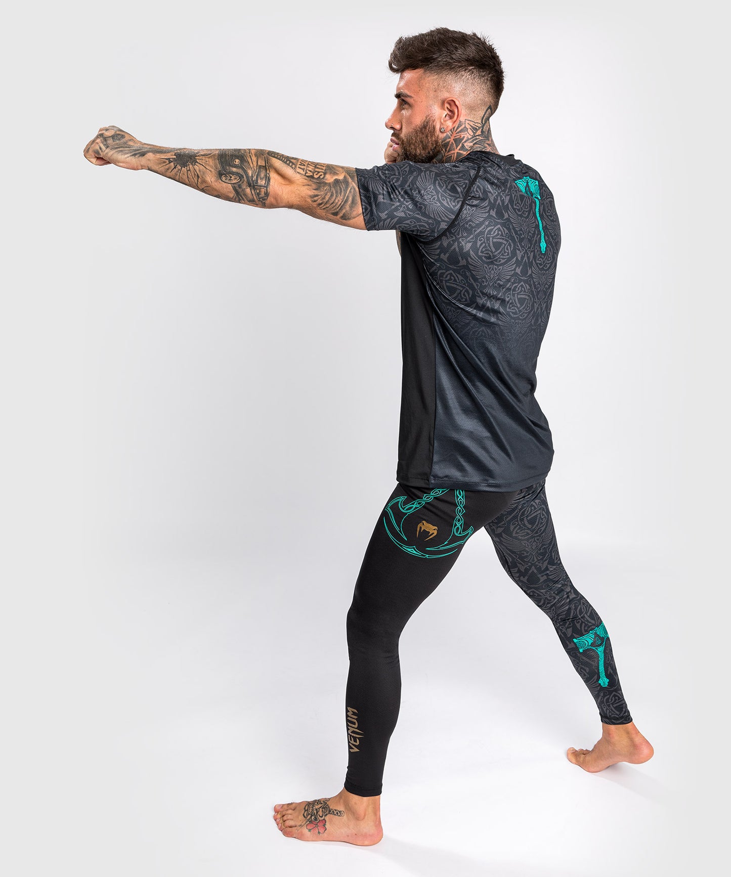 Camiseta técnica seca Venum Assassin's Creed Reloaded - Negro