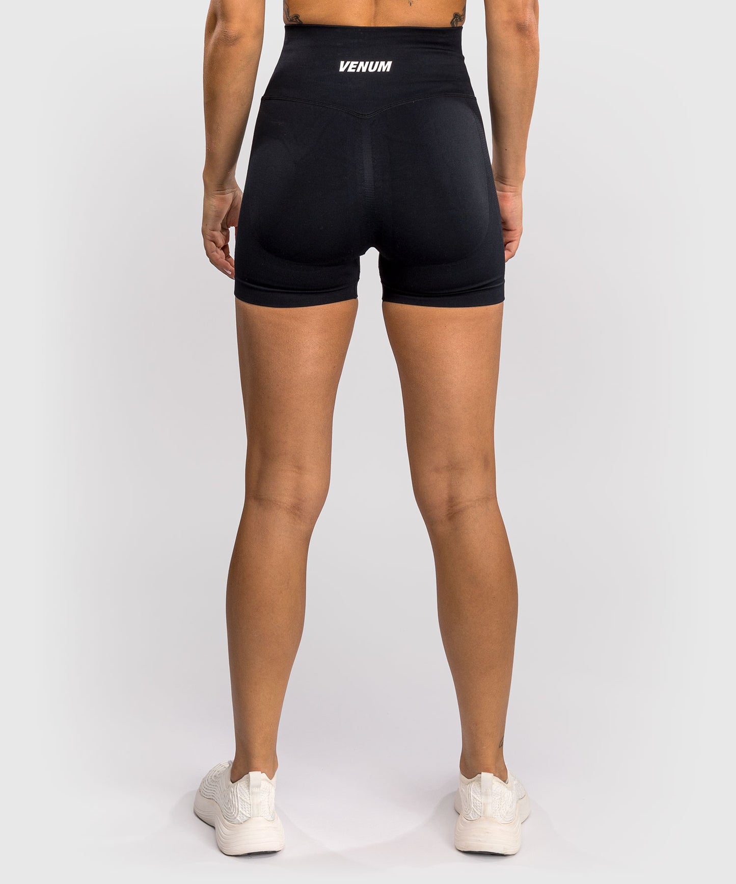 Venum Sculpt Shorts Vale Tudo – Negro/Blanco