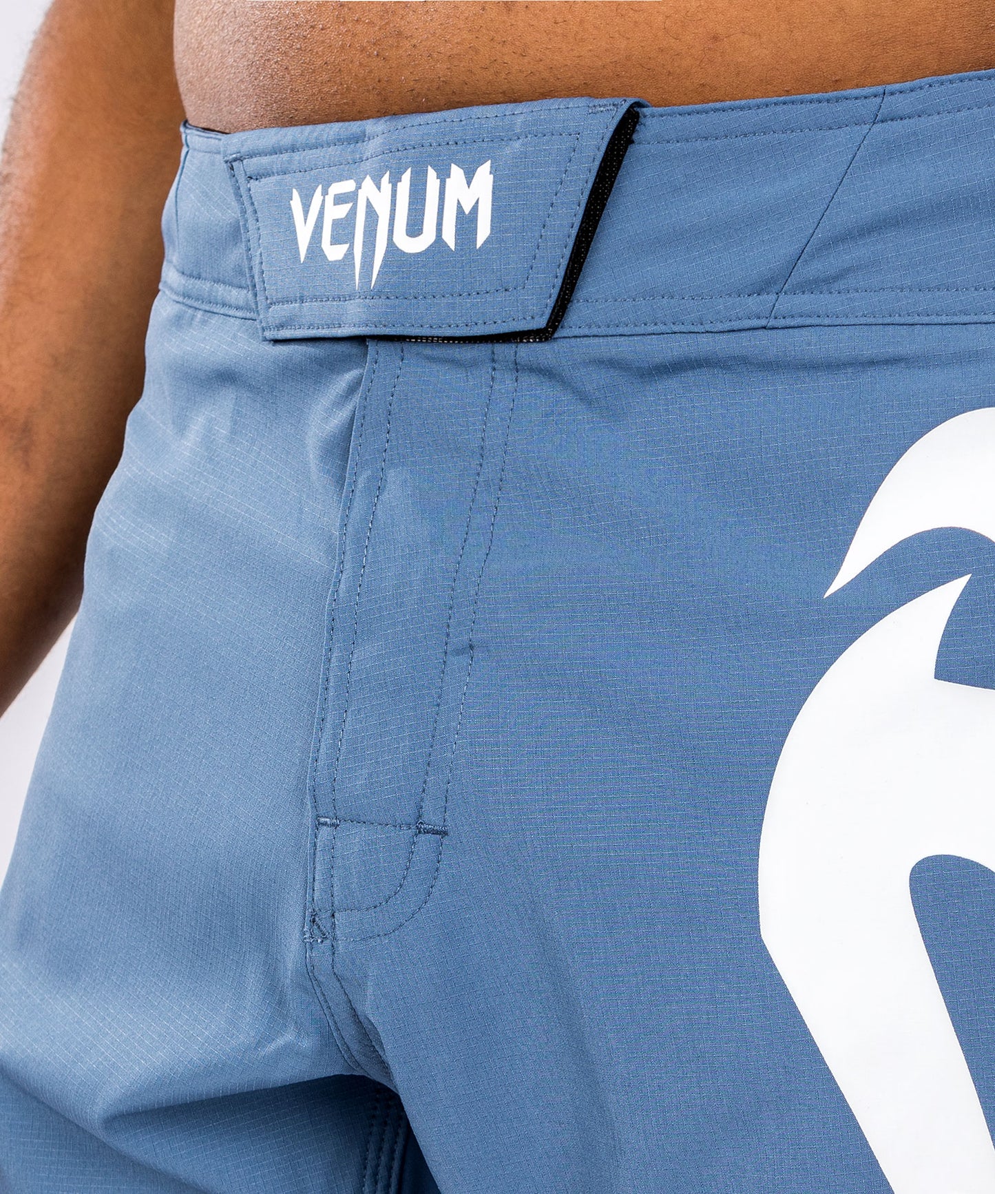 Short de combat Venum Light 5.0 - Bleu/Blanc