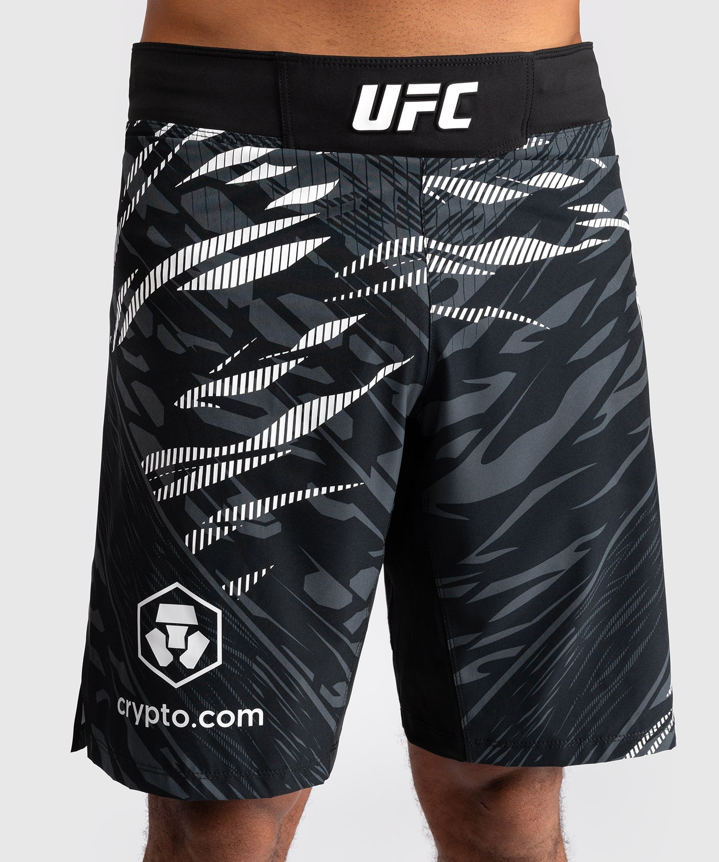 Shorts de Combat pour Hommes UFC Fusion by Venum Authentic Fight Night - Coupe Longue - Noir