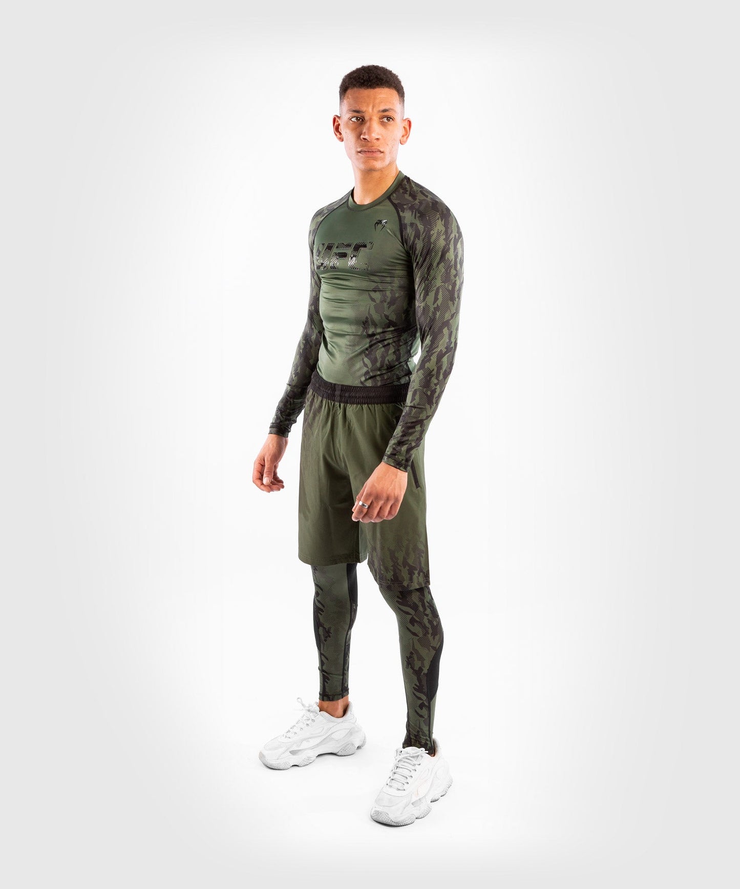 UFC Men's Long Sleeve Compression T-Shirt Venum Authentic Fight Week - Khaki