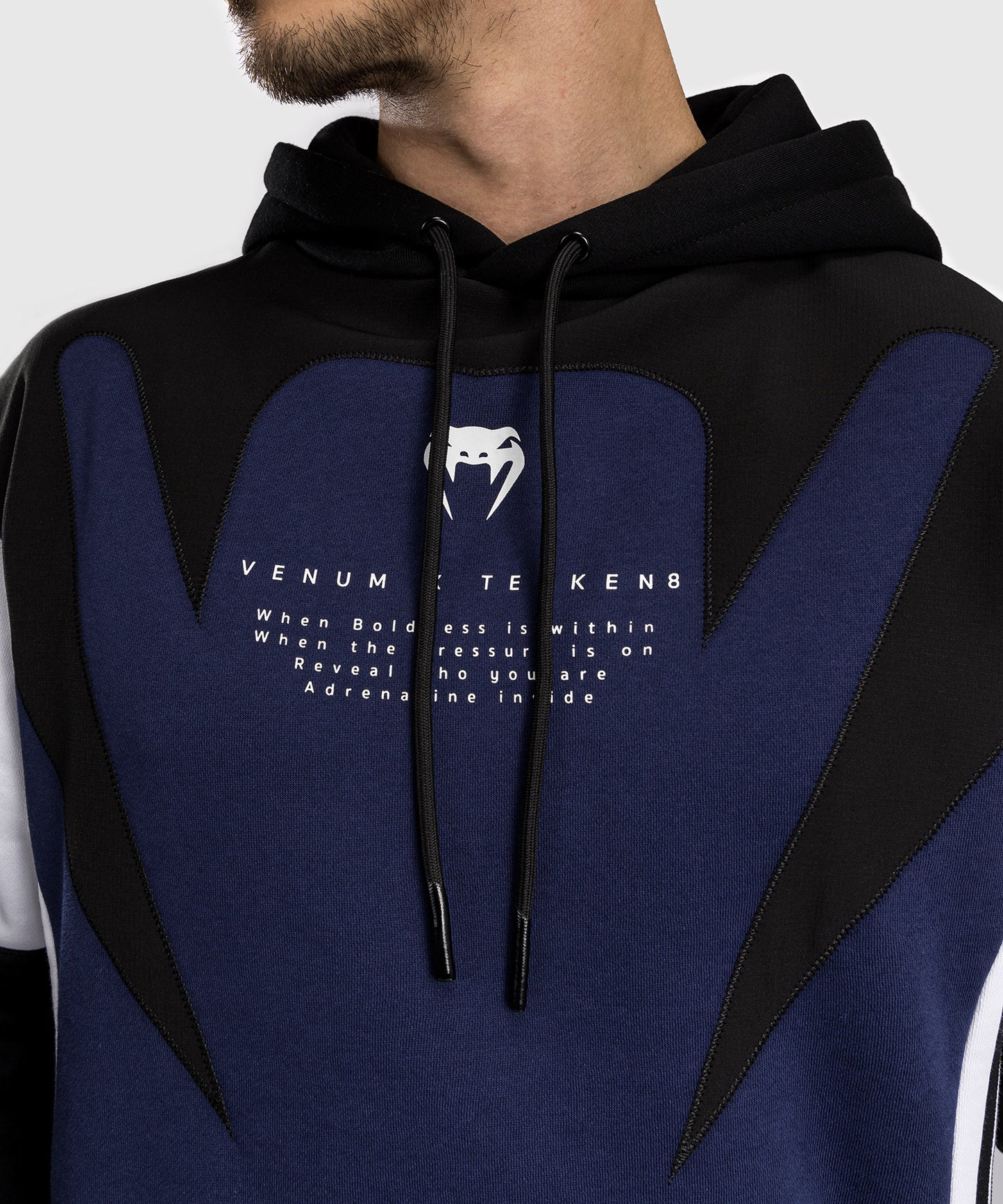 Sweatshirt à capuche Venum x TEKKEN 8 - Jin Kazama - Bleu/Noir/Blanc