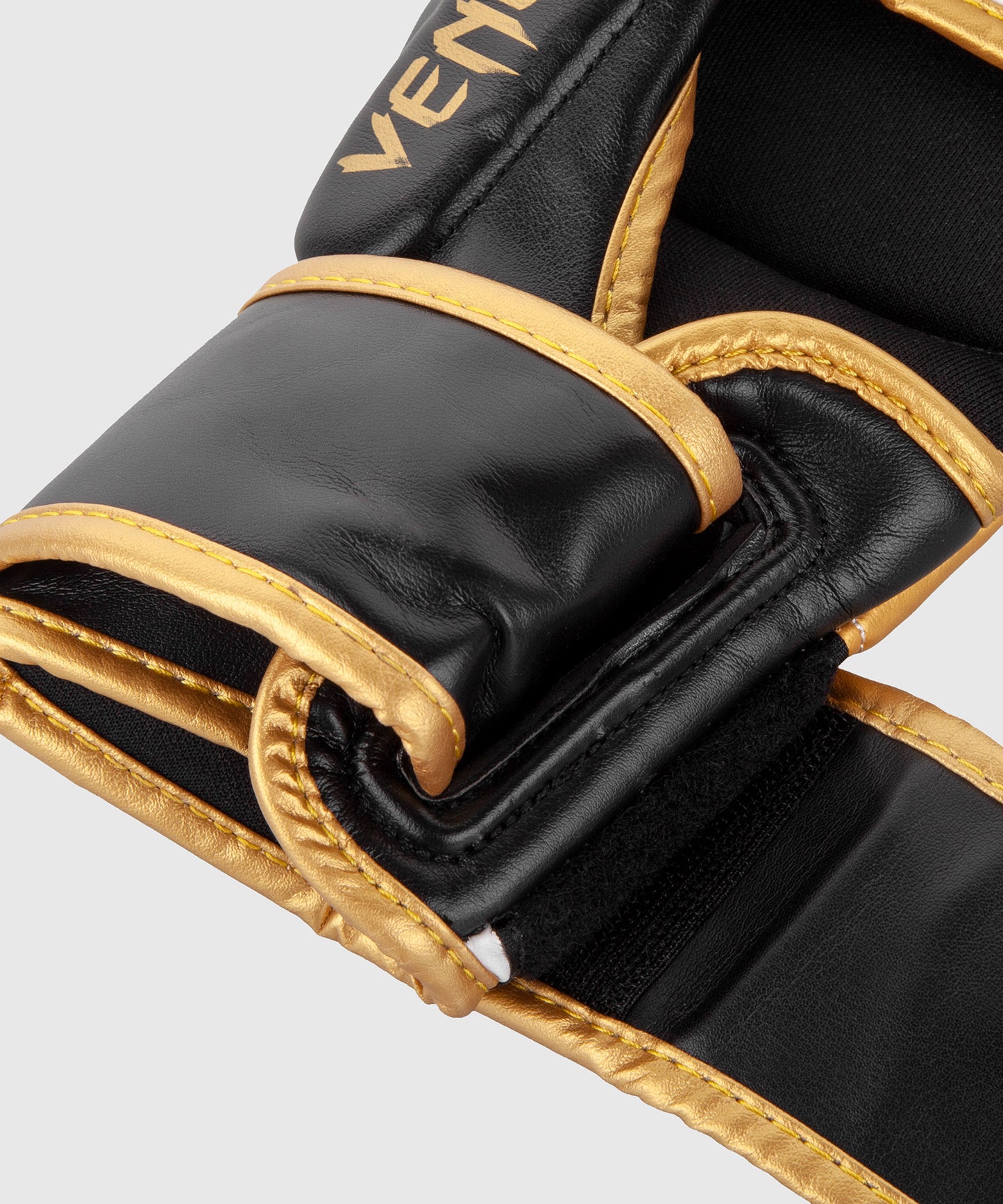 Gants de sparring MMA Challenger 3.0 Venum - Blanc/Or