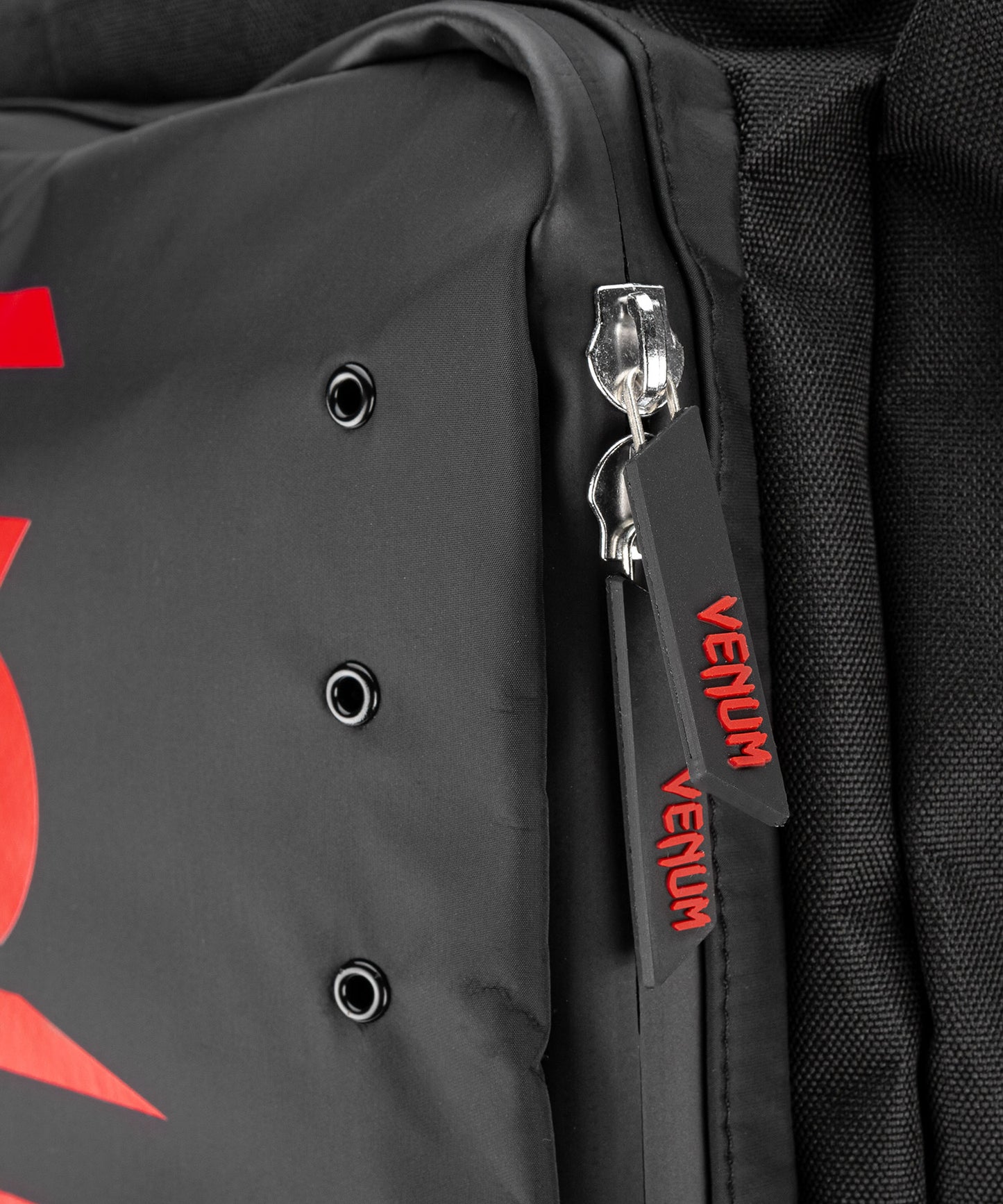 Sac à Dos Venum Challenger Xtrem Evo (50-63L) – Noir/Rouge