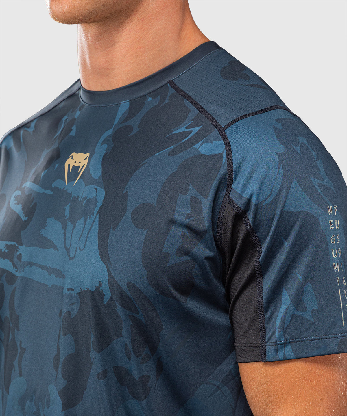 Jujutsu Kaisen x Venum Fushiguro Dry-Tech-T-Shirt – Ozeanblau