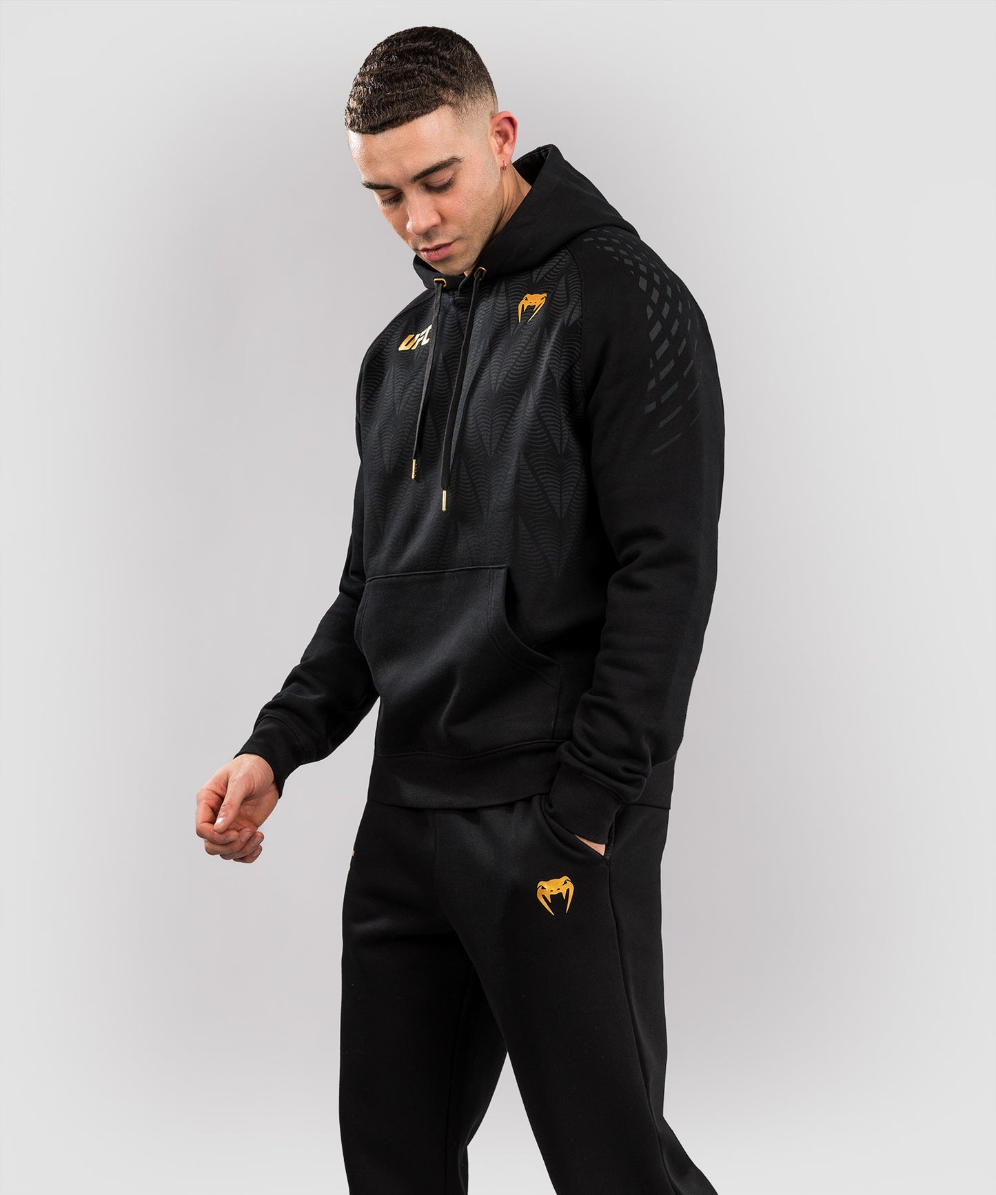UFC Zenith by Venum Replica Sudadera Hombre - Champion