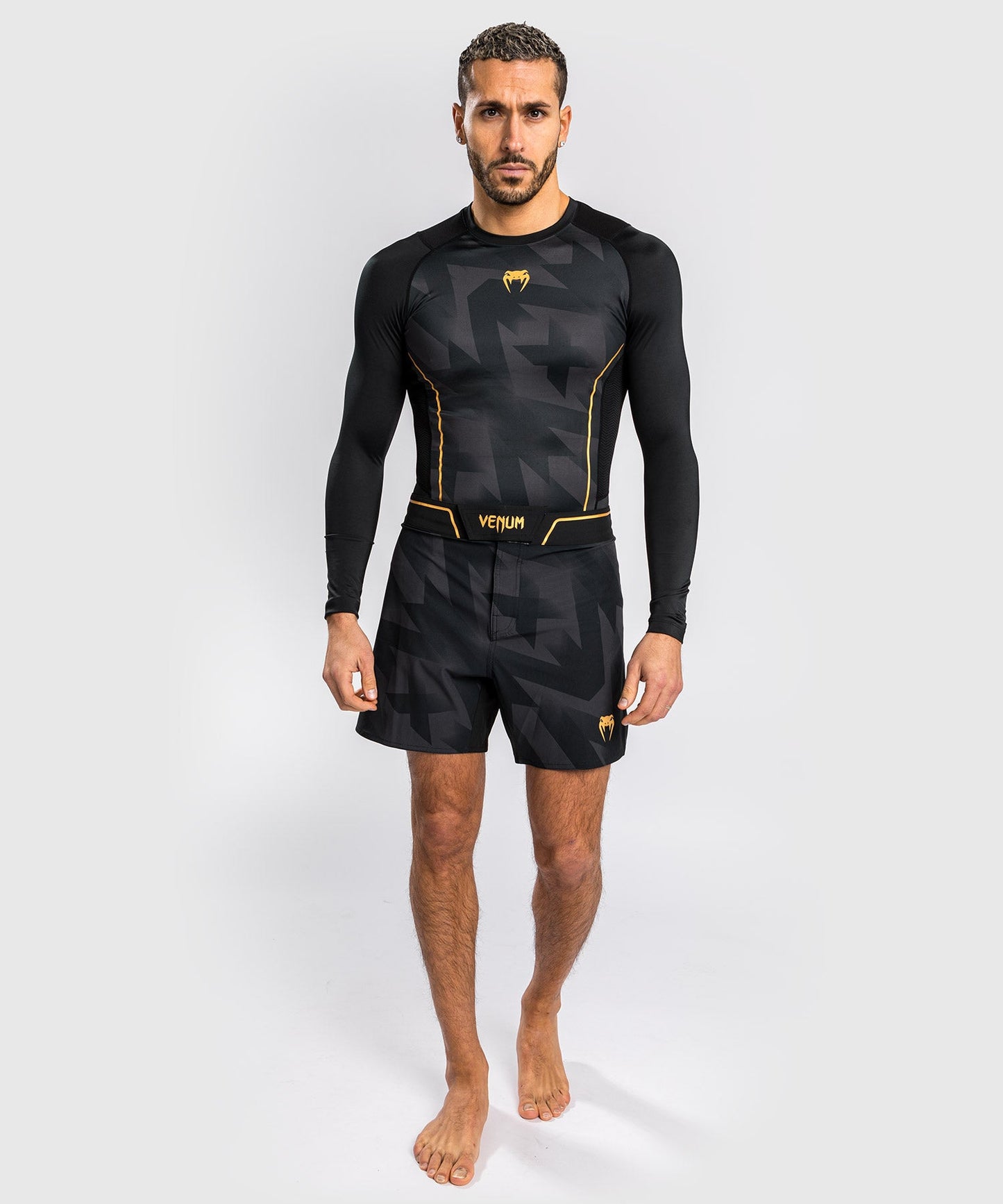 Rashguard Venum Razor - Long Sleeve - Black/Gold