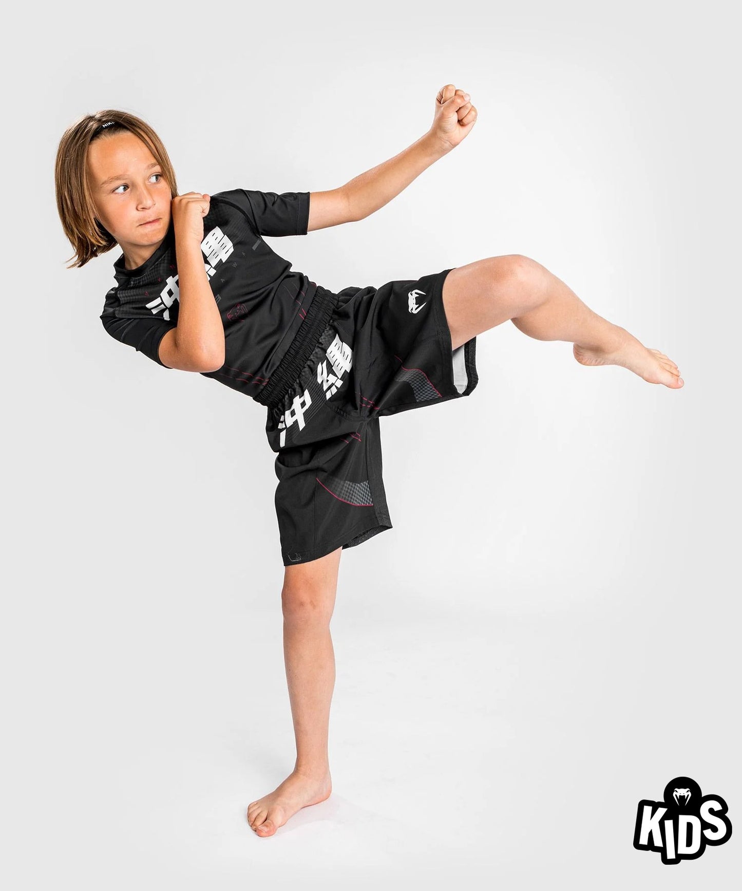 Short D'entrainement Venum Okinawa 3.0 - Pour Enfant - Noir/Rouge