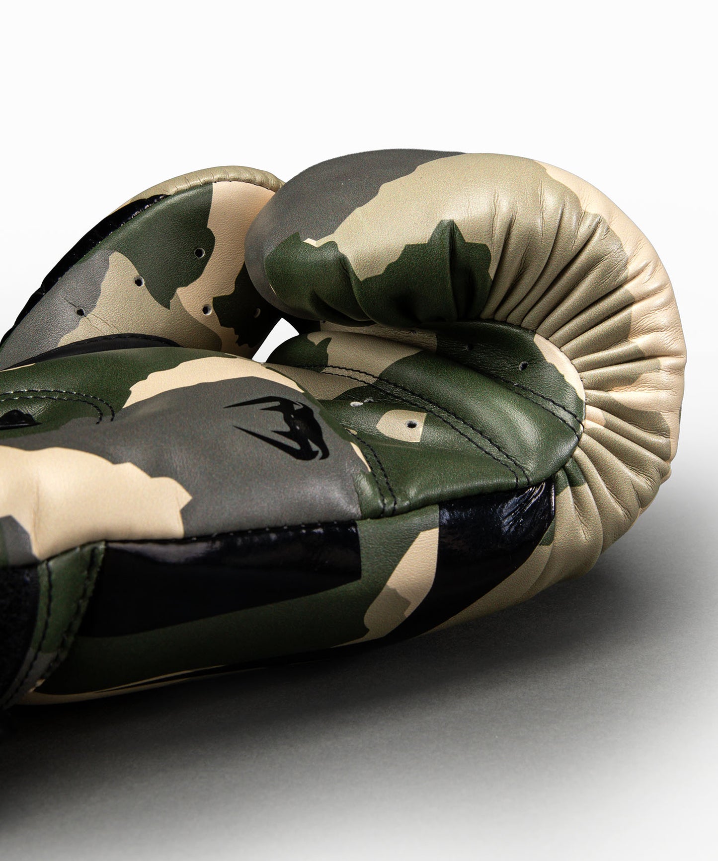 Venum Elite Camo Boxing Gloves - Khaki/ Off-White