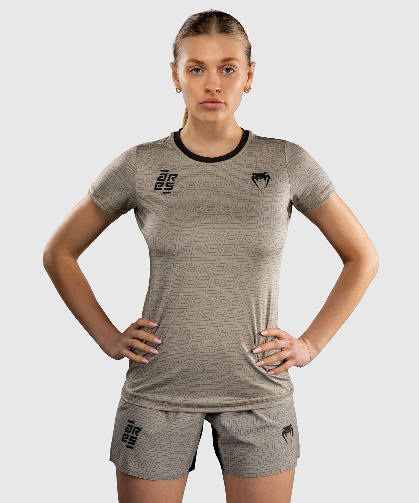Venum x Ares 2.0 Camiseta Dry Tech para Mujer – Arena
