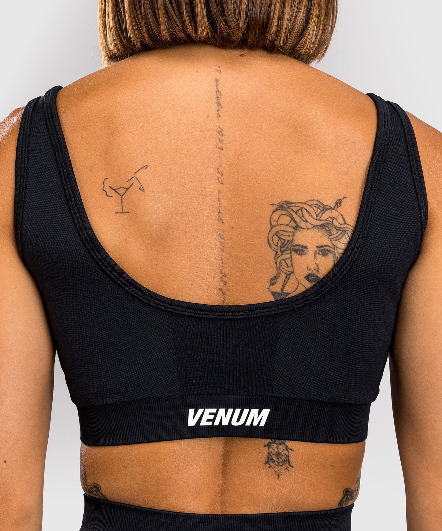 Venum Sculpt Long Sport-BH – Schwarz/Weiß