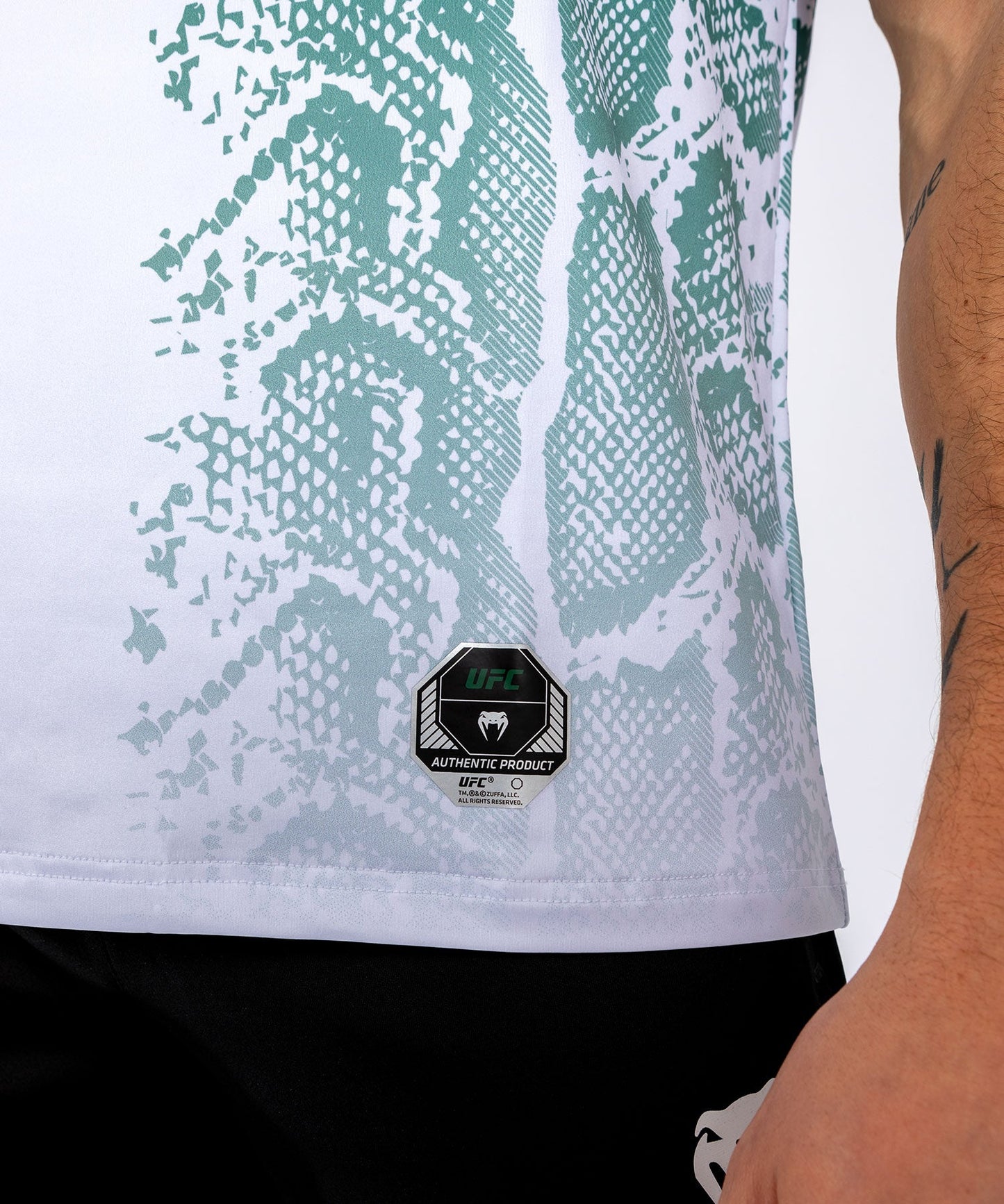 Technical T-shirt for Men UFC Adrenaline by Venum Authentic Fight Night - Emerald Edition - White/Green