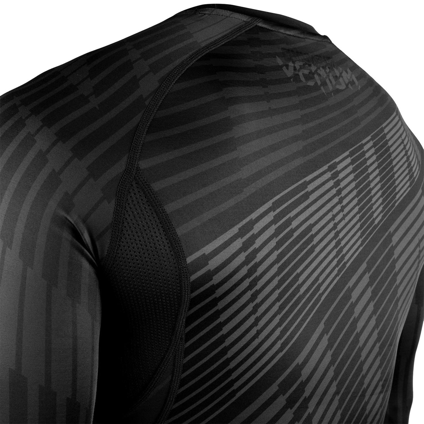 Rashguard Venum Plasma - Short Sleeve - Black/Noir