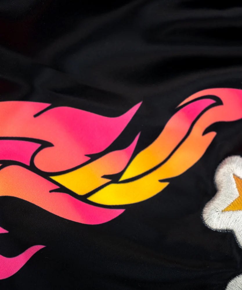 Yokkao The Flame Muay Thai Shorts - Schwarz