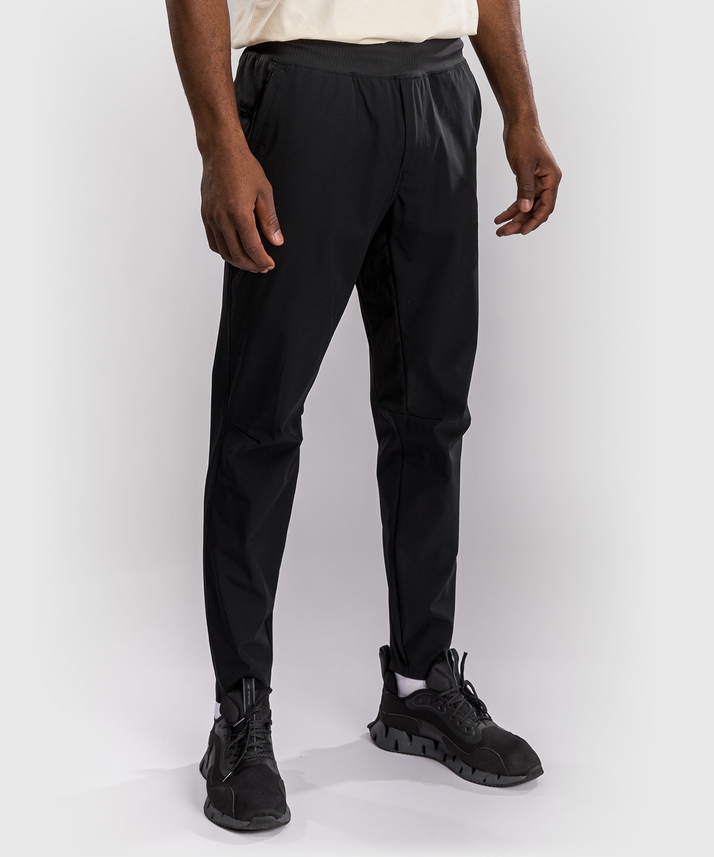 Venum Fly Jogginghose - Tiefschwarz