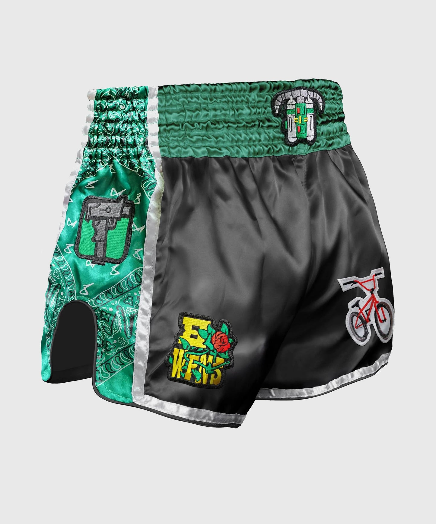 8 Weapons West Coast Pantaloncini da Muay Thai - Nero/Verde