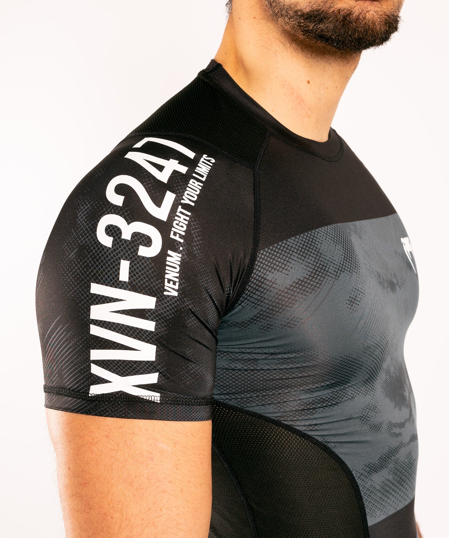 Venum Sky247 Rashguard - Short Sleeves