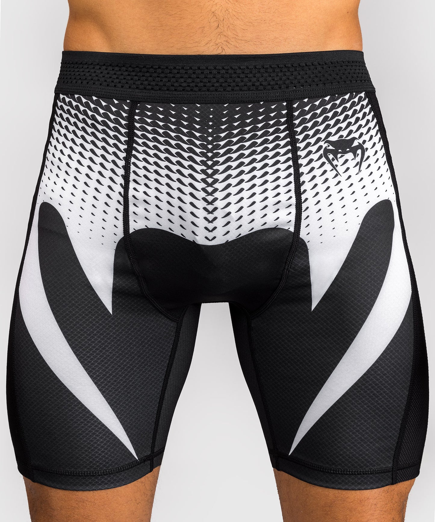Venum No Gi Vale Tudo Shorts - Black/White