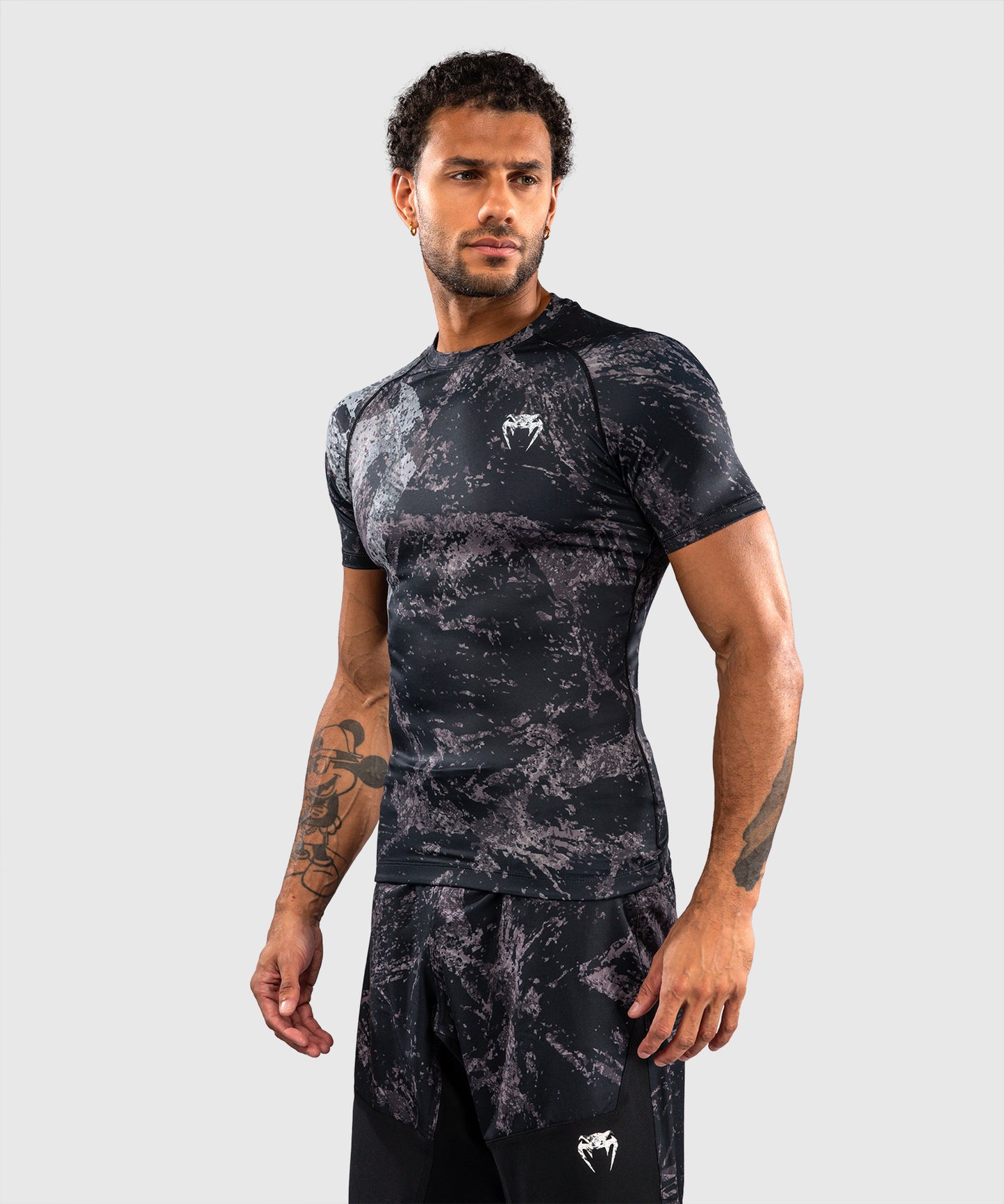 Venum Rage & Workout Short Sleeve Rashguard - Black/Grey