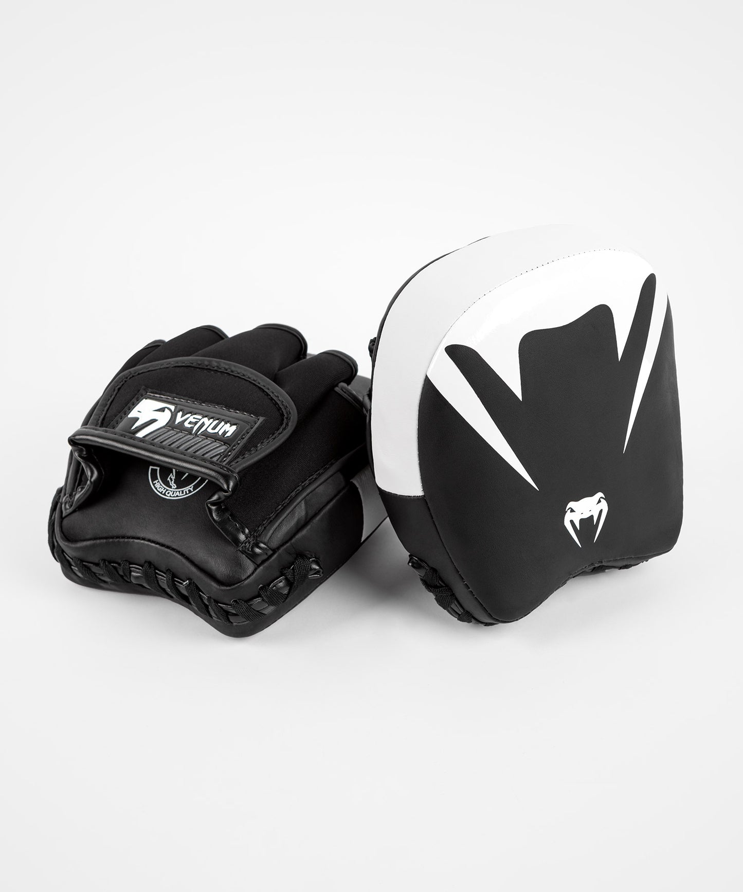 Mitaines d’Entraînement Épaisses Venum Elite Mini Cuir (Paire) – Noir/Blanc