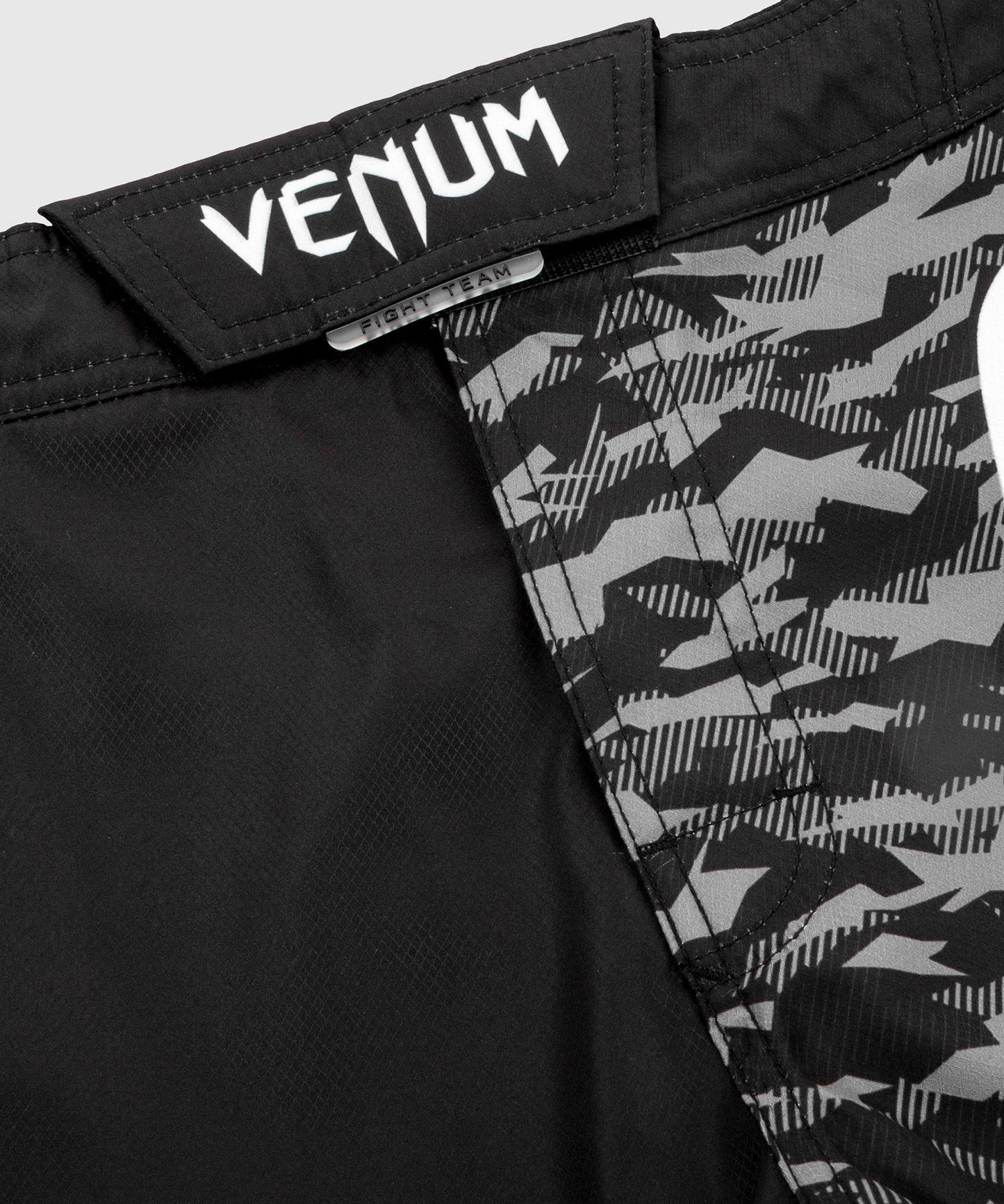 Fightshort Venum Light 3.0 - Noir/Urban Camo