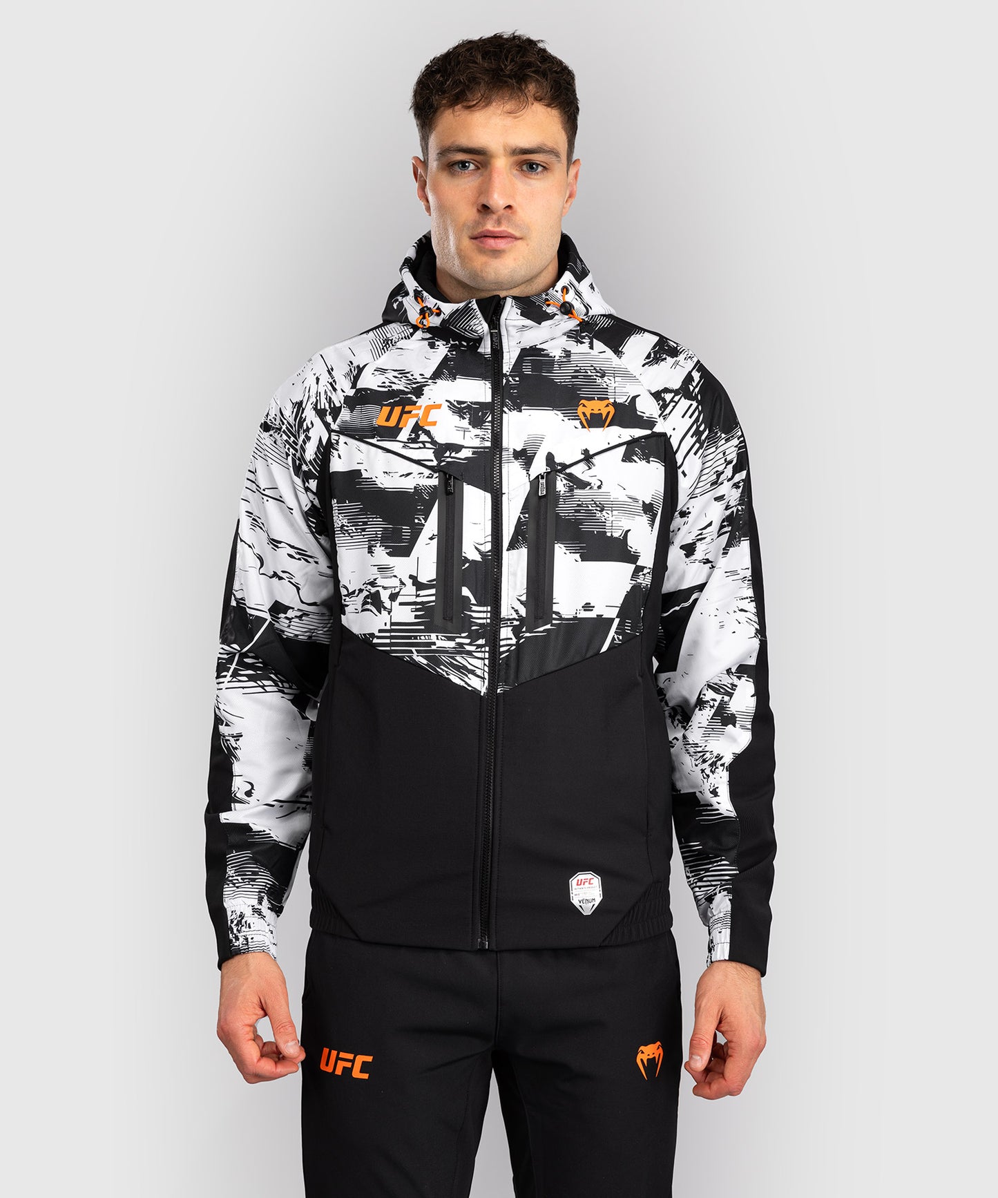 UFC Zenith by Venum Authentic Fight Week Zip Hoodie Herren - Weiß