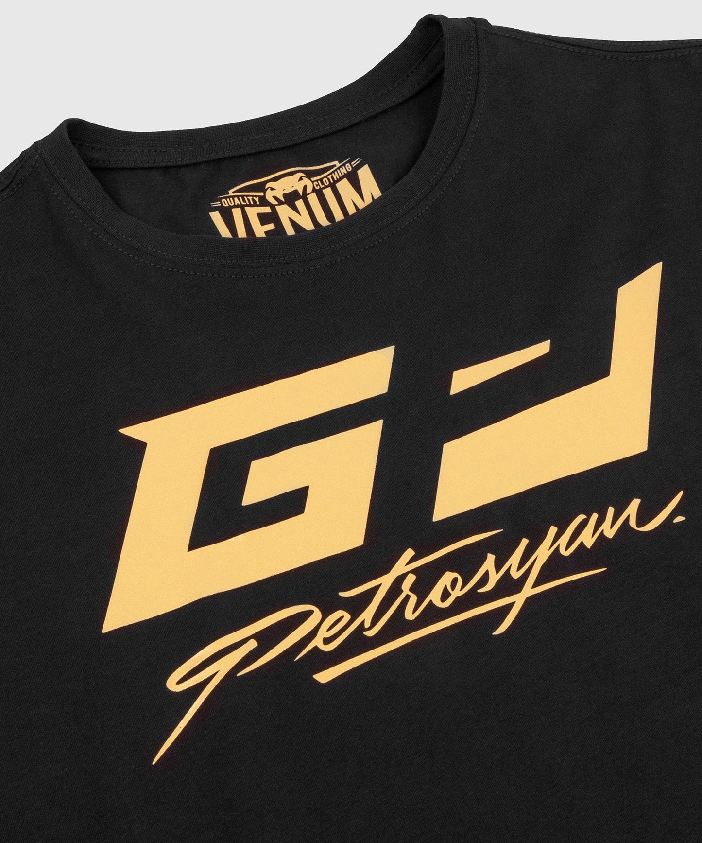 T-shirt Venum Petrosyan - Noir/Doré