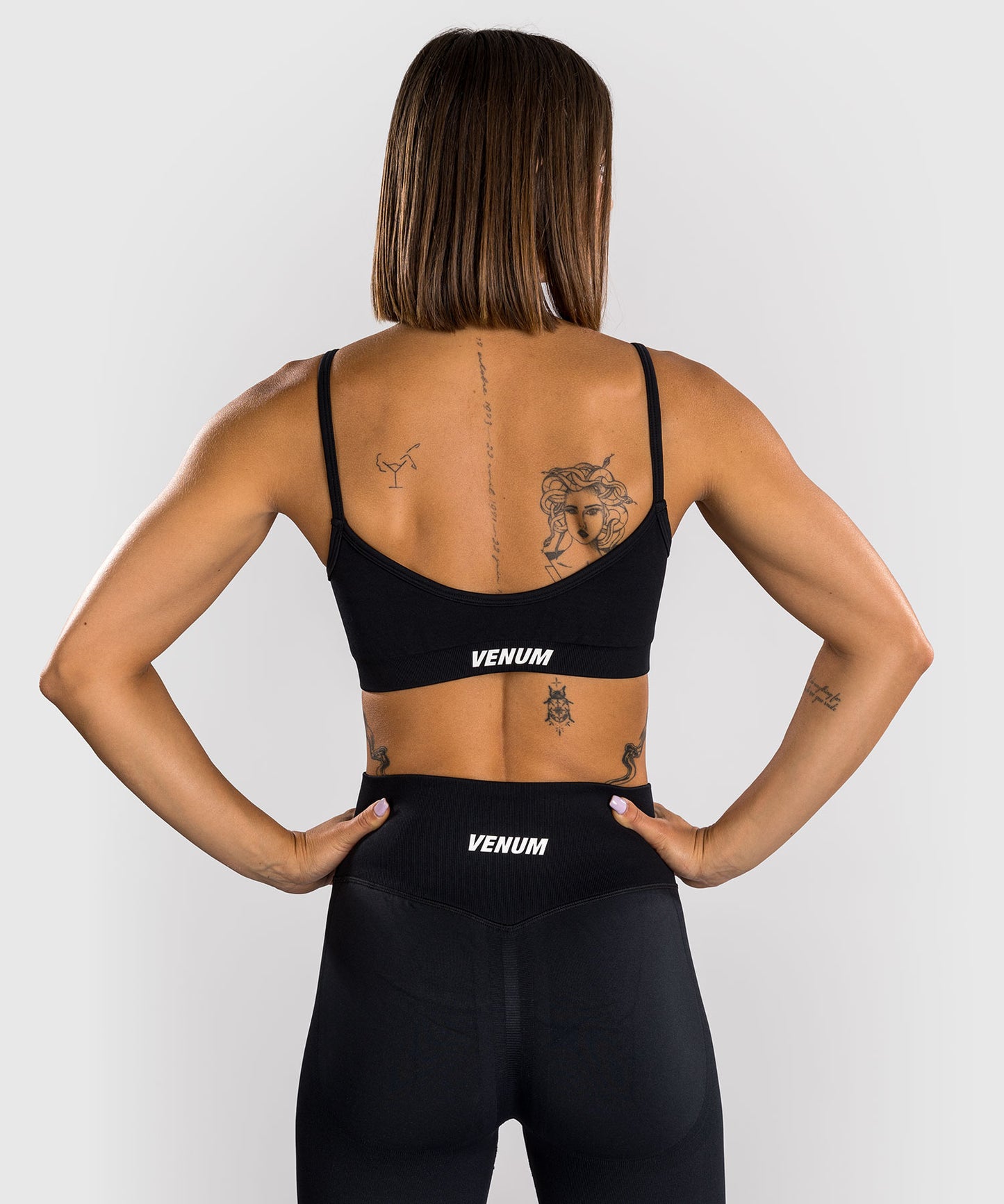 Venum Sculpt Women’s Sport-BH – Schwarz/Weiß