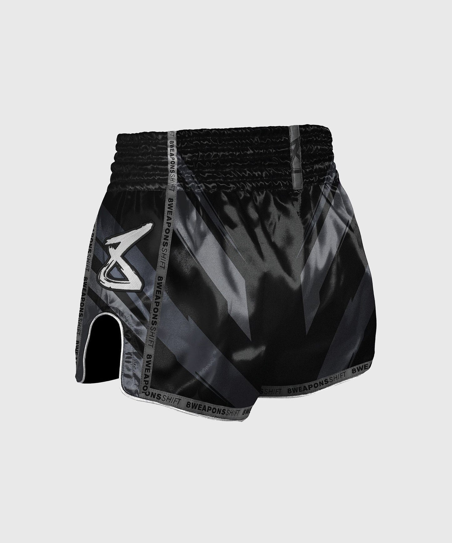 8 Weapons Shift Muay Thai Shorts - Schwarz