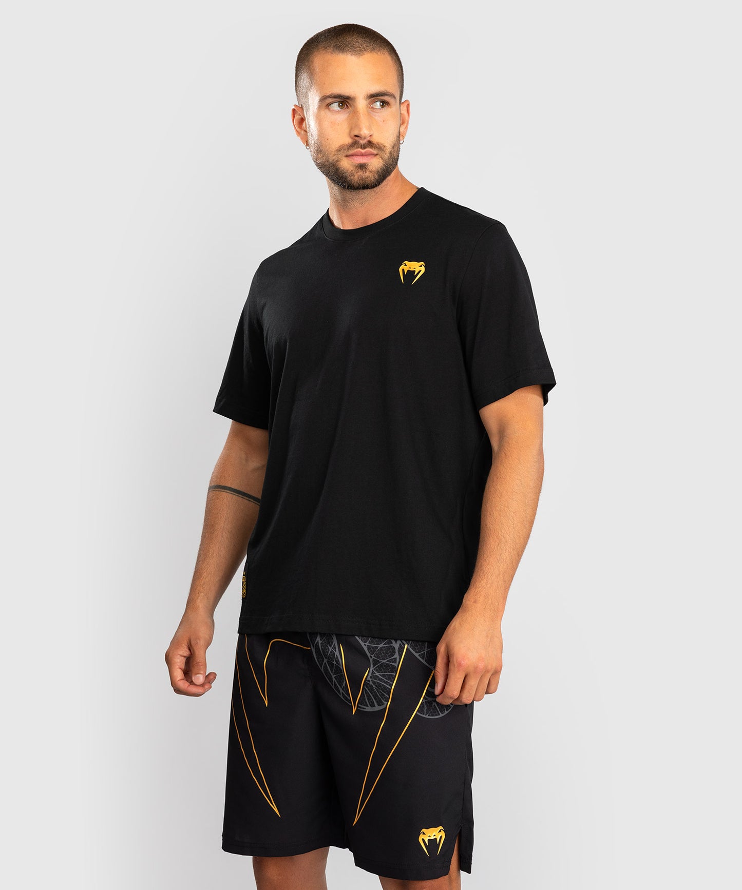Venum Serpenti T-Shirt - Black/Silver/Gold