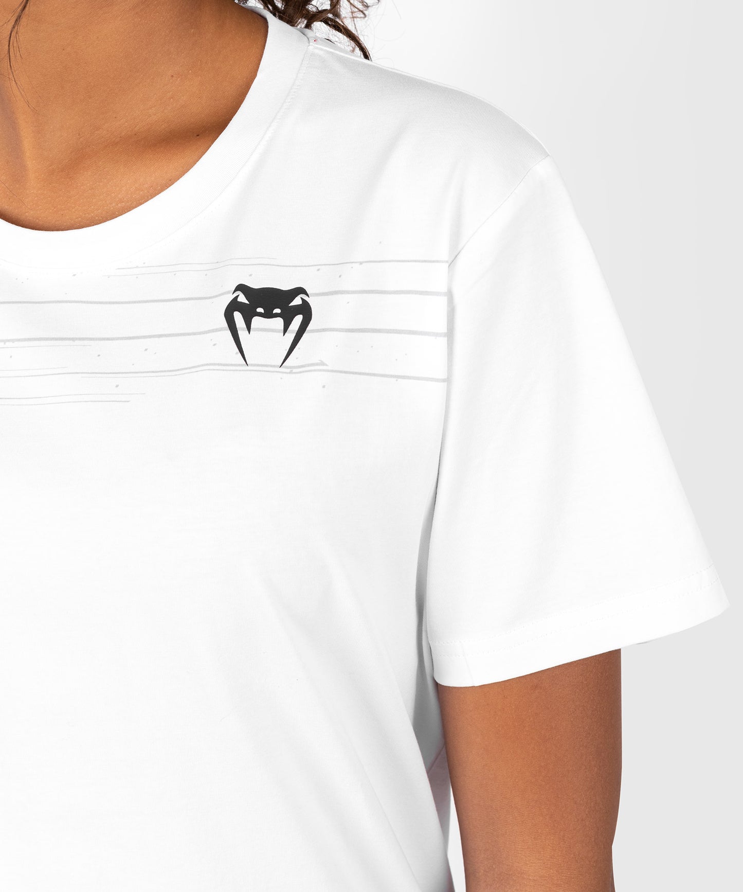 T-Shirt Femme UFC Performance Institute 2.0 - Blanc