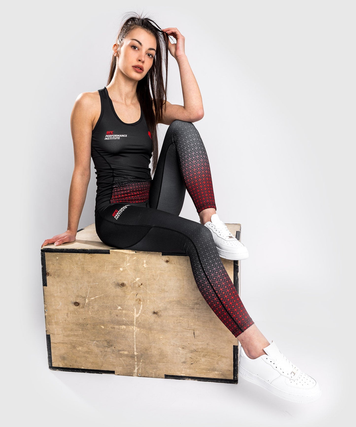 Venum Performance Institute UFC Legging - Black/Red