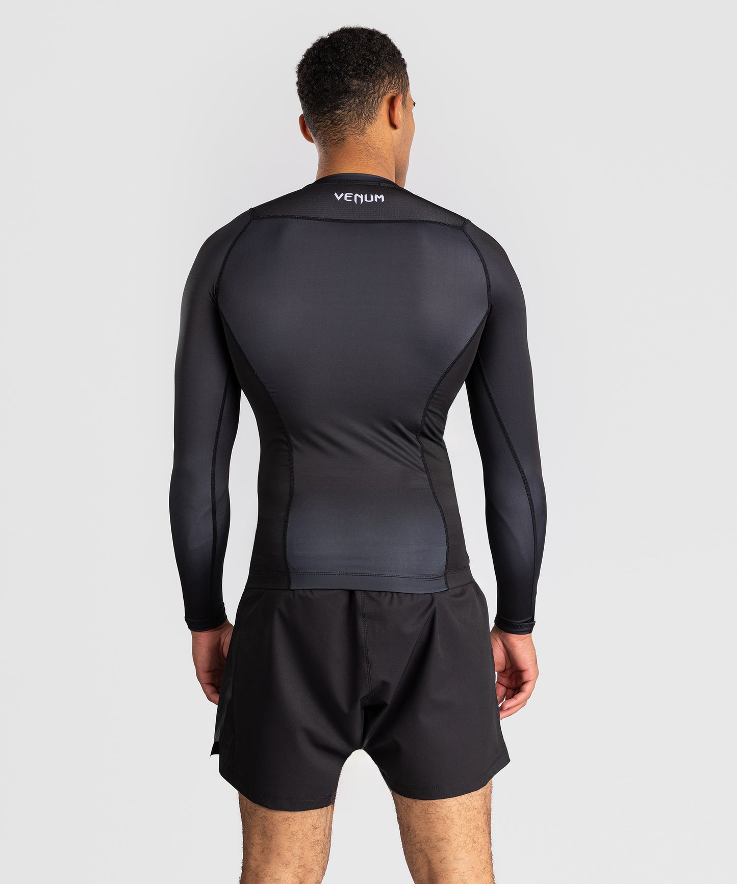 Venum No Gi Rashguards - Negro/Blanco