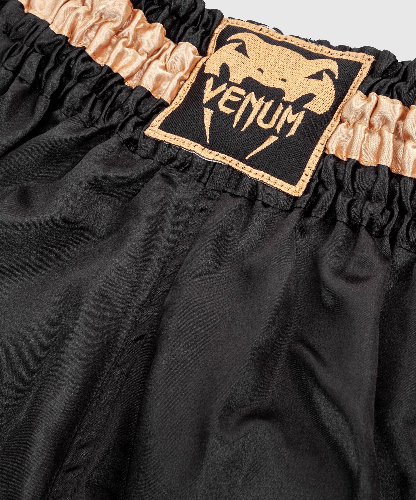 Short de Muay Thaï Venum Petrosyan - Noir/Doré