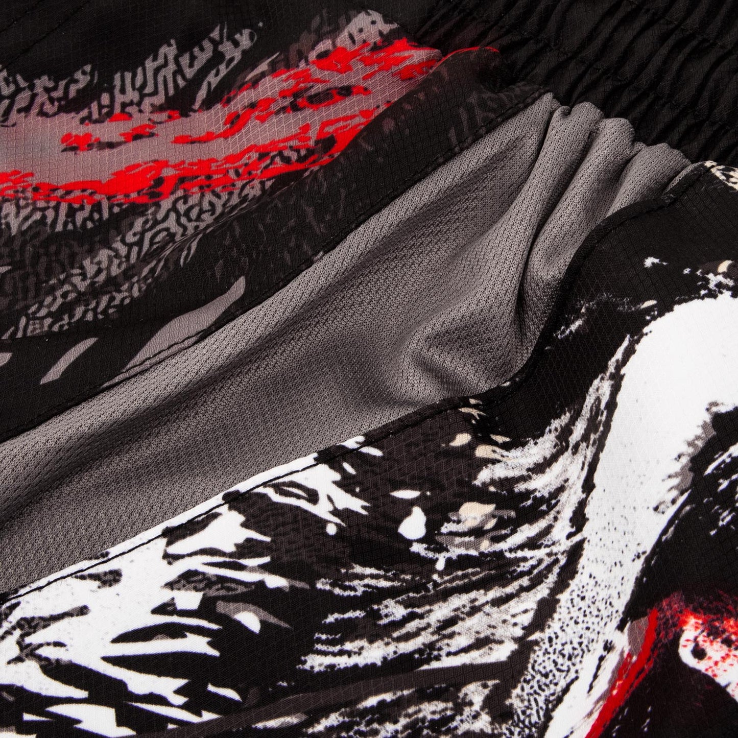 Venum Grizzli short fightshorts - Black/White