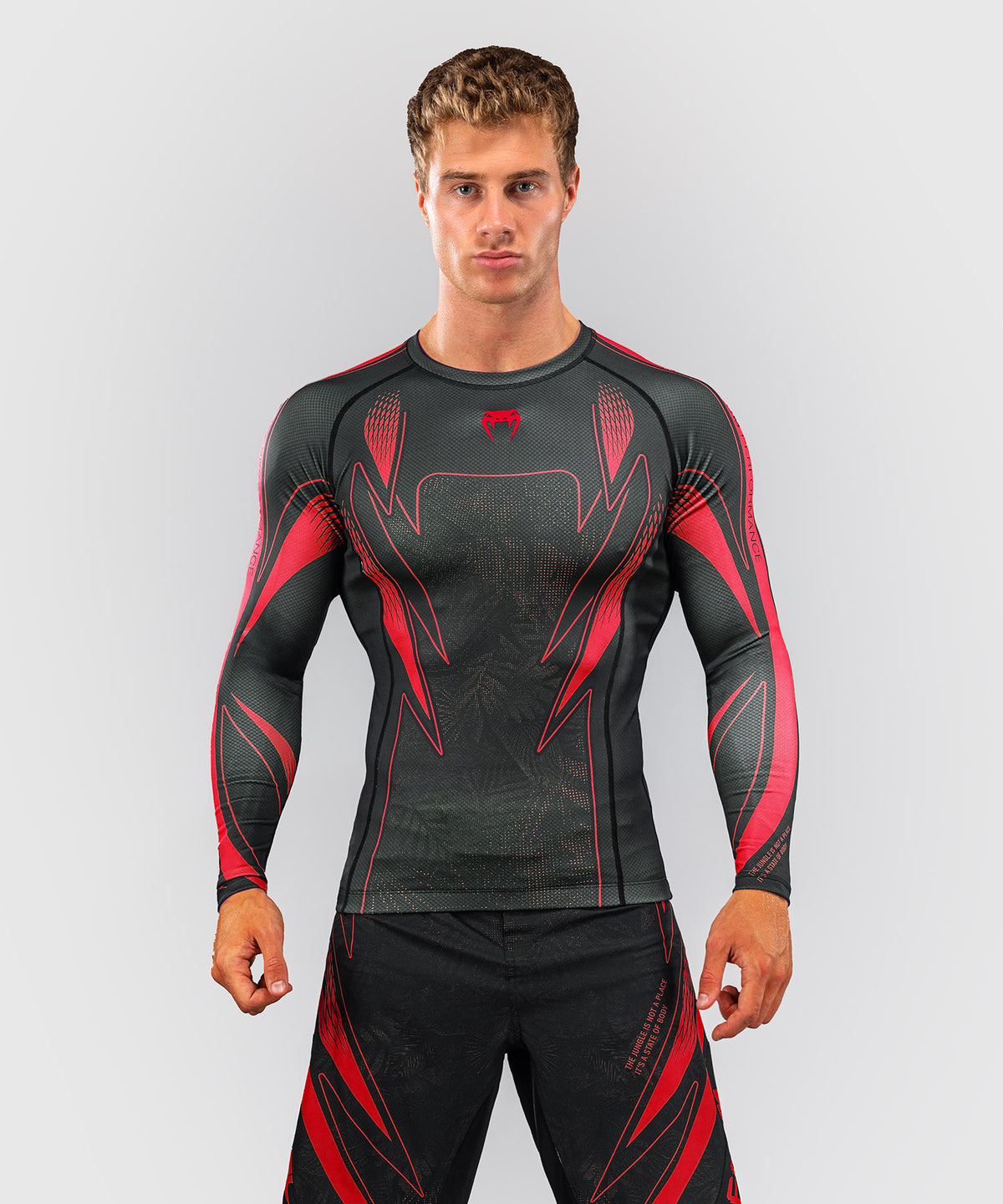 Venum Amazonia Reborn Camiseta de compresión de manga larga - Negro/Rojo