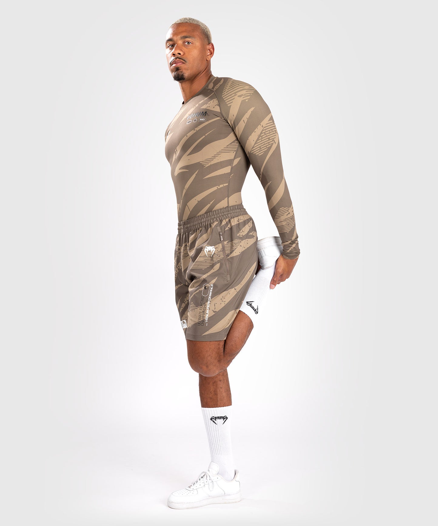 UFC Adrenaline by Venum Fight Week Performance Shorts Für Männer - Desert Camo