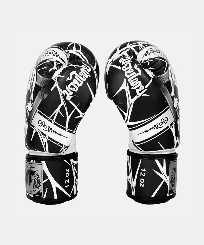 Tuff Skull Boxing Gloves - Black/White