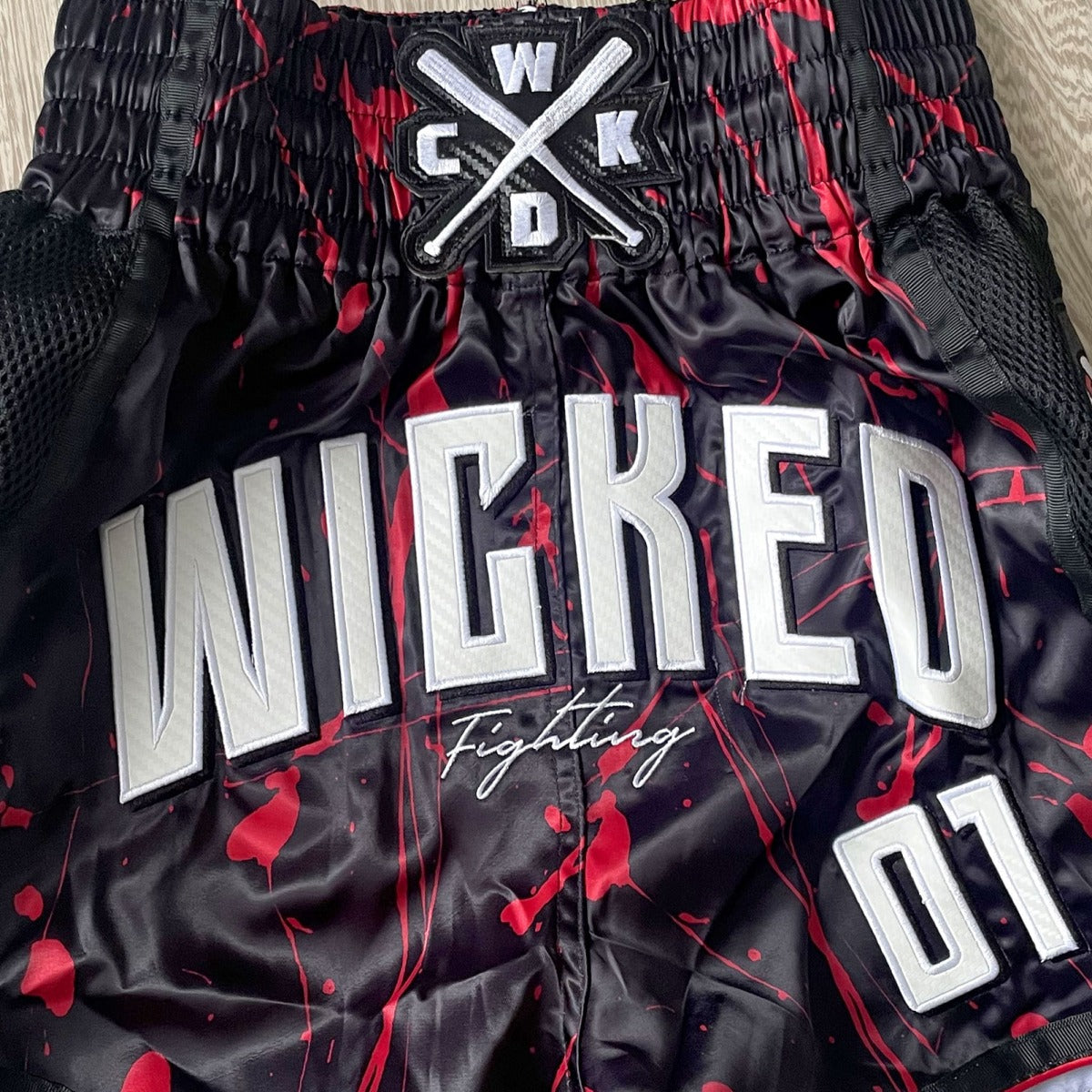Short de Muay Thai Wicked One Bad Bear - Noir