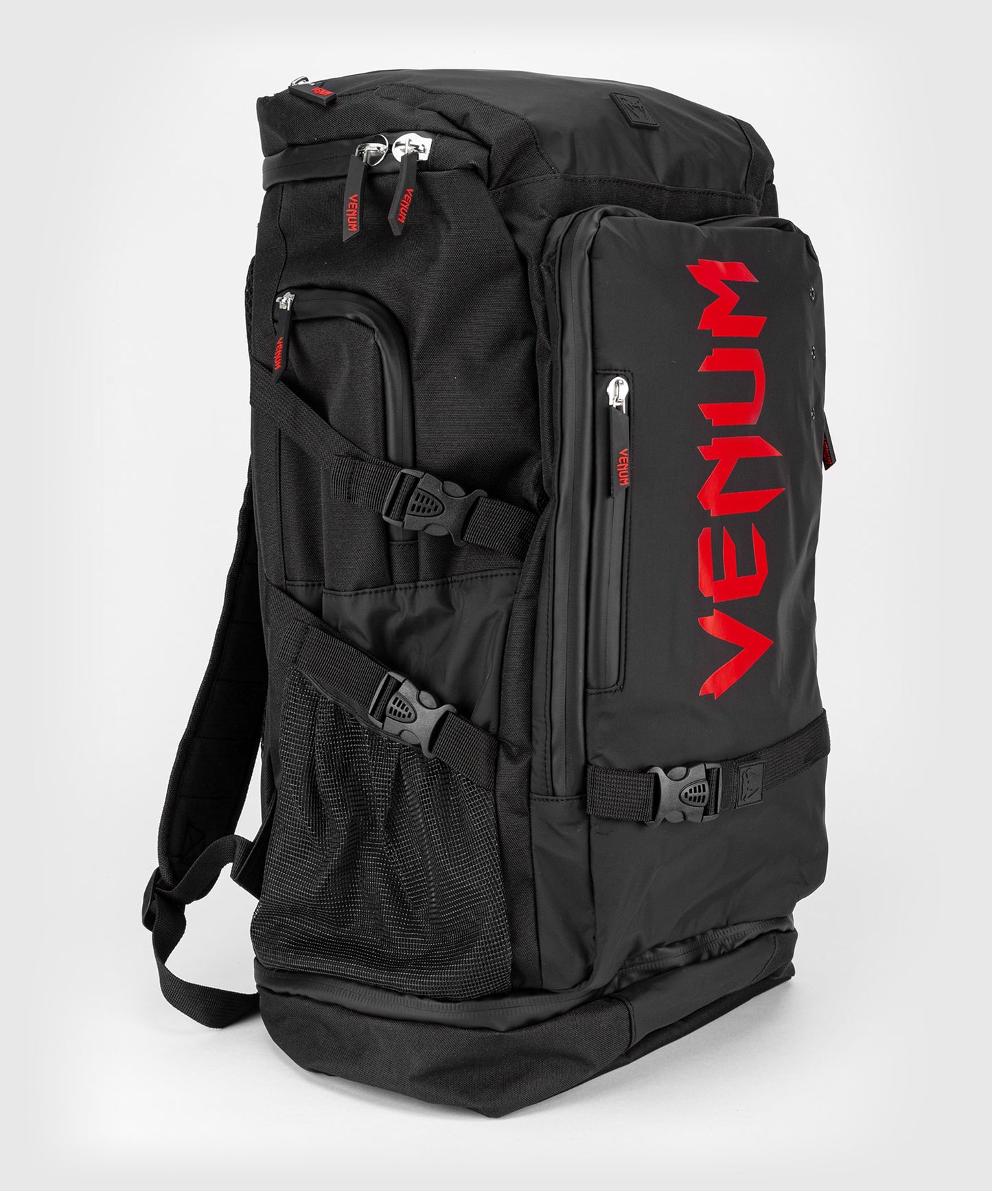 Sac à Dos Venum Challenger Xtrem Evo (50-63L) – Noir/Rouge