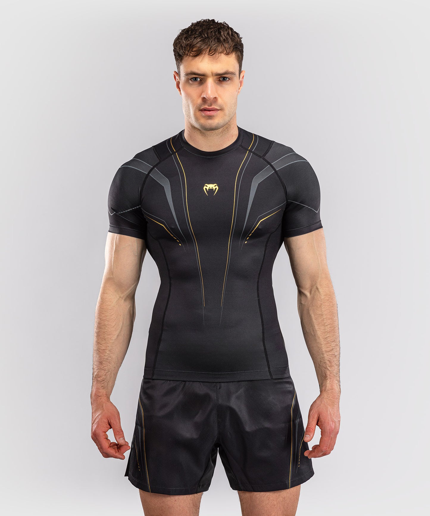 Venum Streamline Rashguard Manga Corta – Negro/Oro