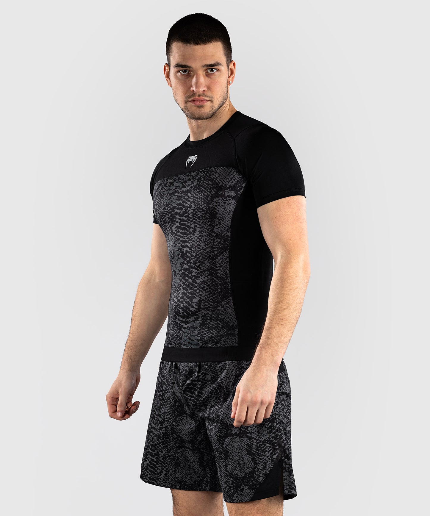 Venum G-Fit Scales Kurzarm Rashguard – Schwarz/Anthrazitgrau