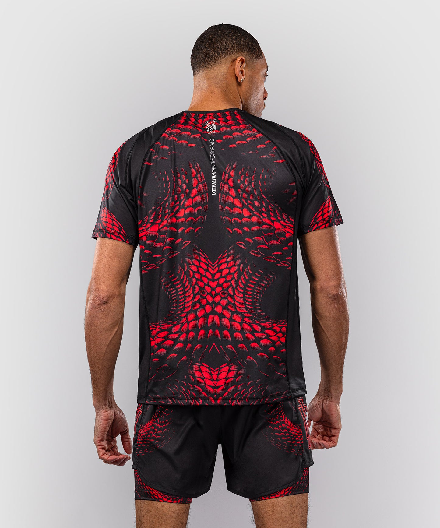 Venum Matupa Camiseta Dry Tech - Negro/Rojo/Gris Plateado
