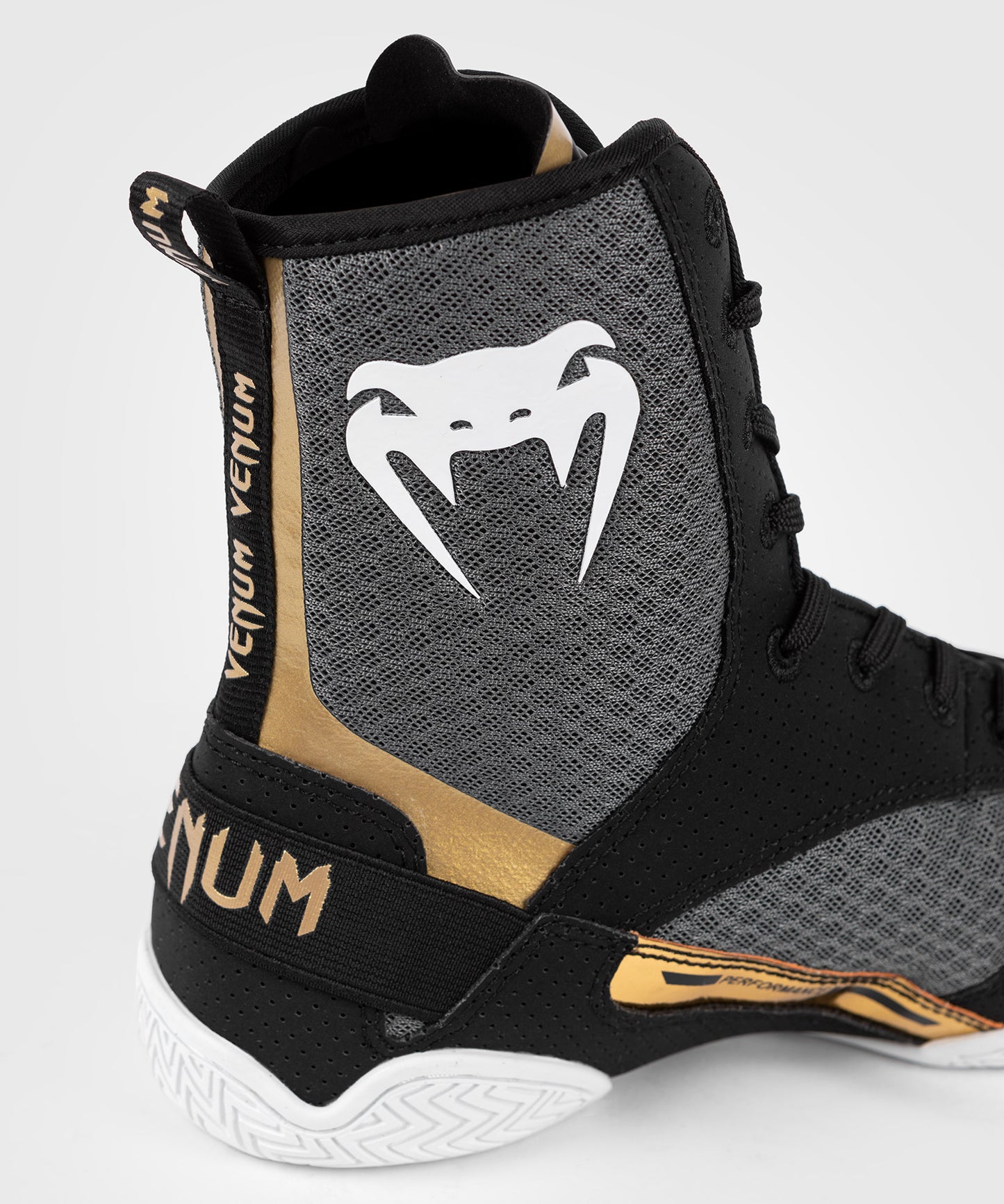 Chaussures de boxe Venum Elite - Noir/Blanc/Or