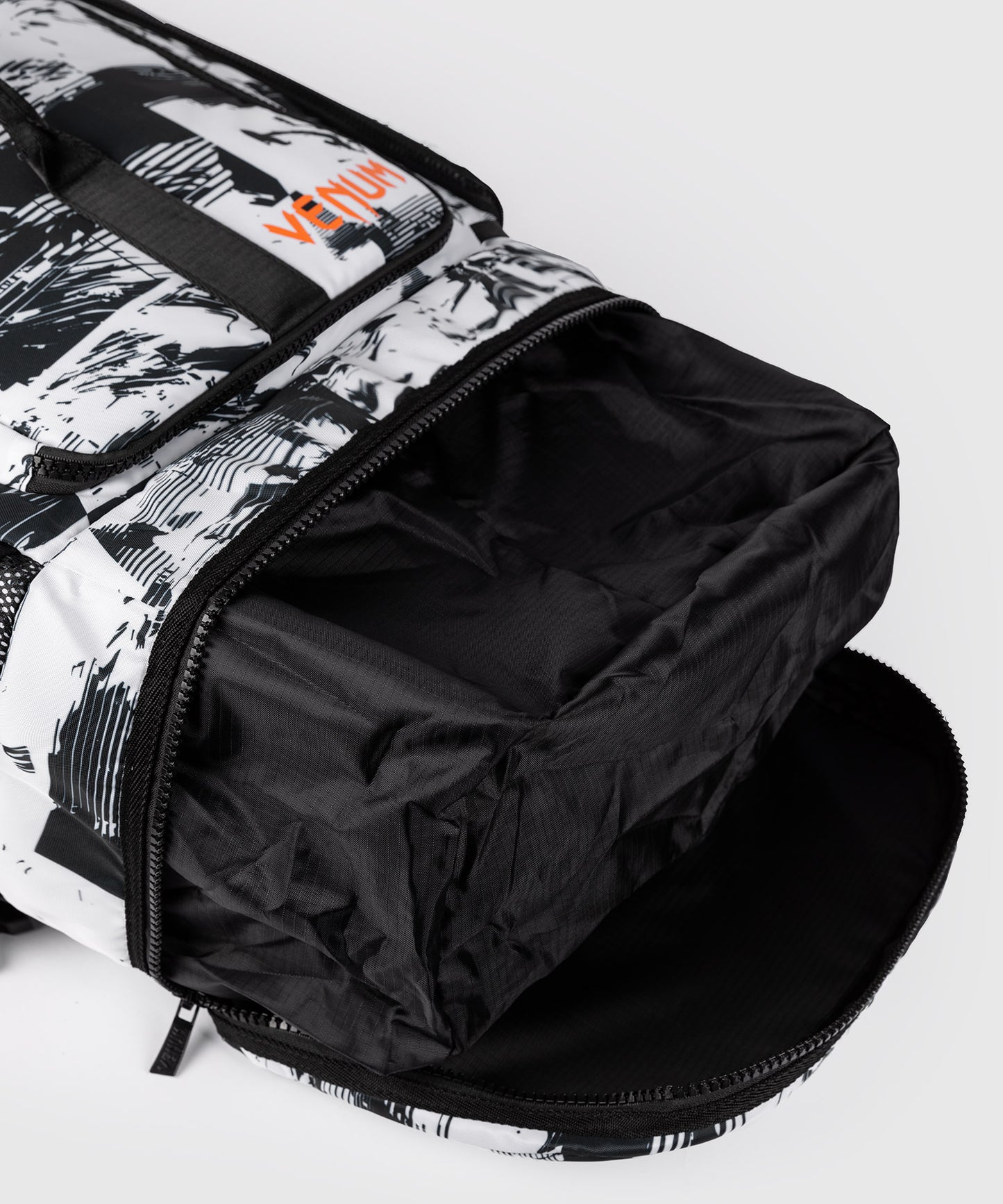 Sac de sport UFC Zenith by Venum Authentic Fight Week - Blanc