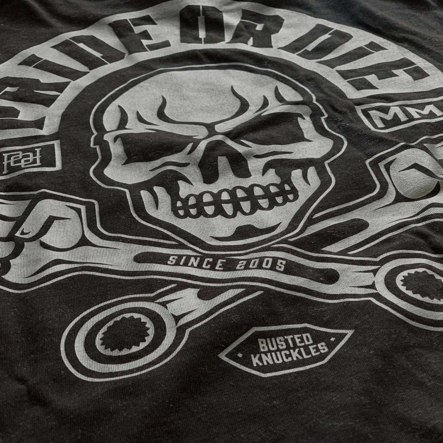 T-shirt Pride Or Die Busted Knuckles - Noir