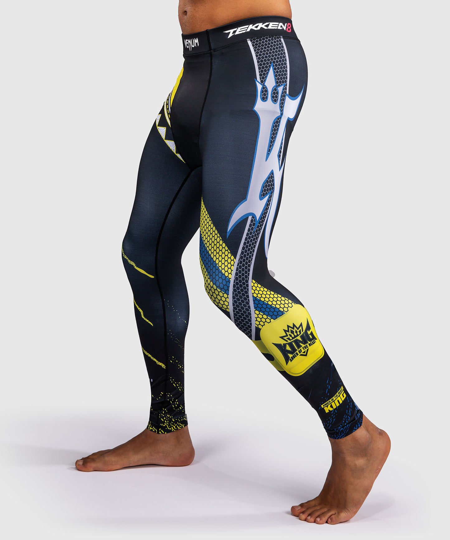 Venum x TEKKEN 8 Spats - King - Schwarz/Gelb