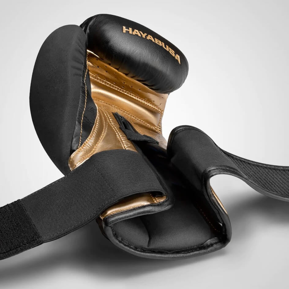 Hayabusa T3 Guantes de Boxeo - Negro/Oro