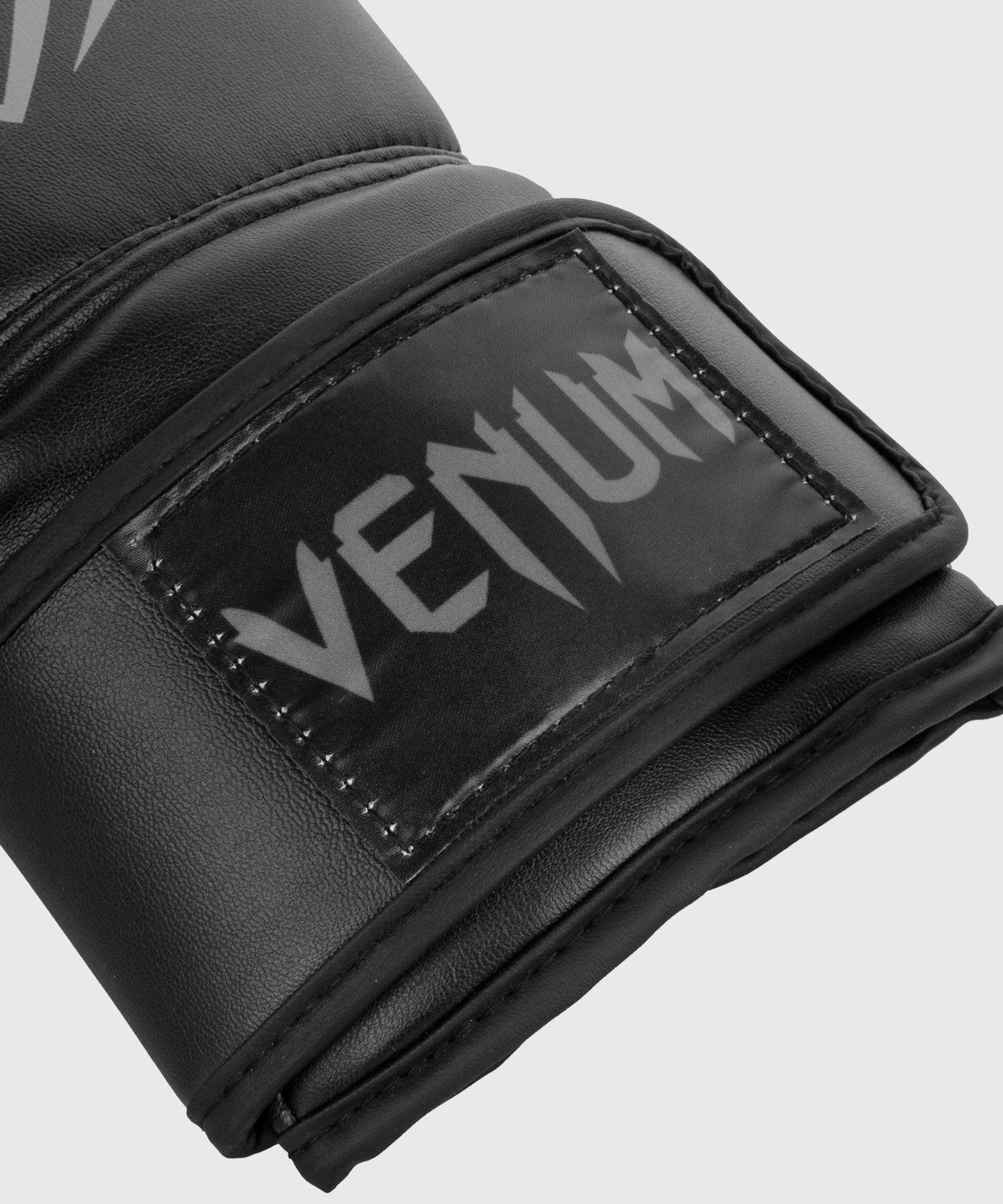 Gants de boxe Venum Contender - Noir/Gris