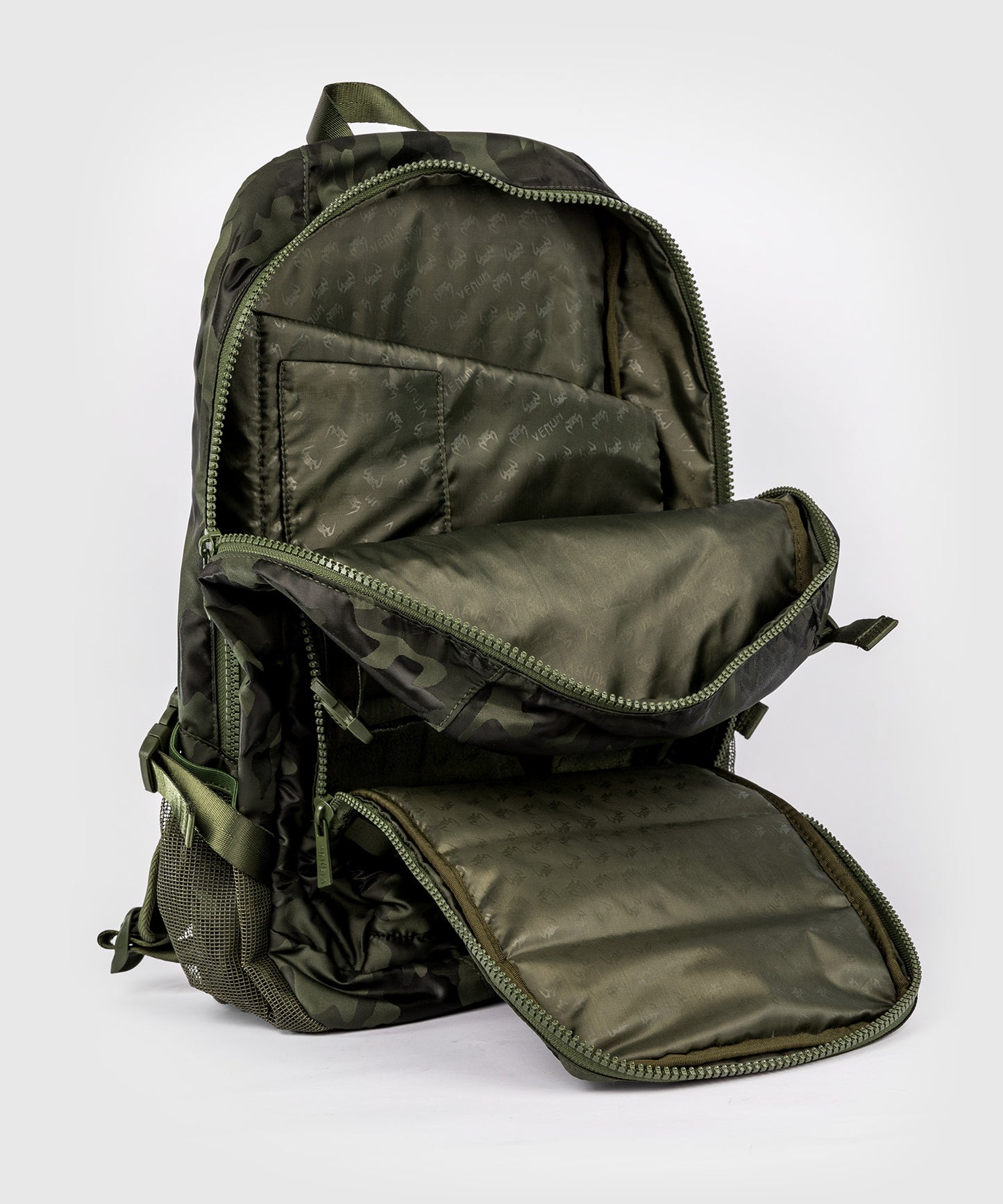 Venum Challenger Pro Mochila (20-25L) – Caqui/Camo